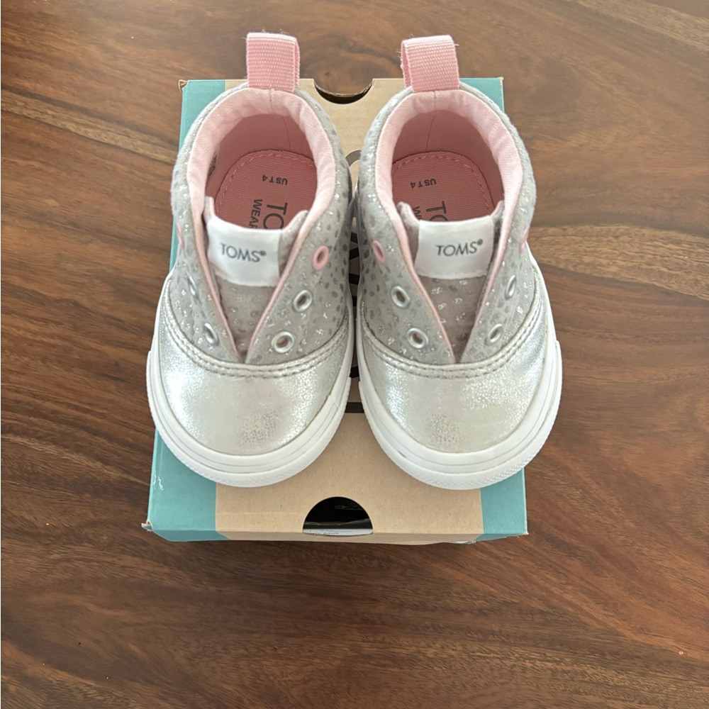 Toms | Tiny Fenix Mid Grey Foil Toddler Shoe - Drizzle Grey Foil